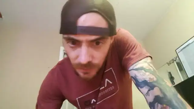 Huntzg23 online show from June 2026 03:56:02 AM