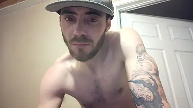 Huntzg23 online show from December 2025 04:01:01 AM