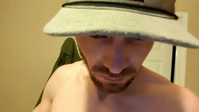 Huntzg23 online show from November 2025 02:34:01 AM