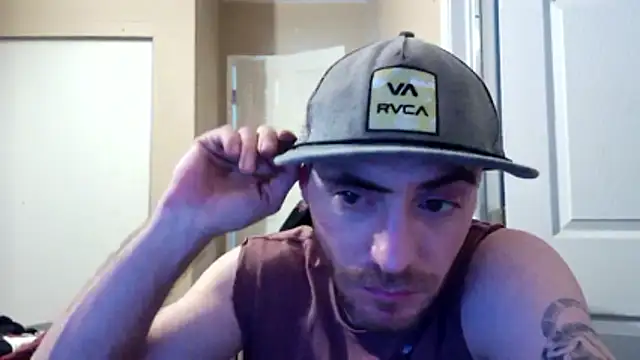 Snapshot of Huntzg23 chatting on March 2026 12:03:01 AM Huntzg23 online show from March 2026 12:03:01 AM