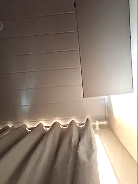 Leinad27 online show from February 2026 07:22:01 PM