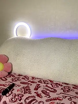 Snapshot of beep_beep_bitch chatting on January 2026 04:52:01 AM beep beep bitch online show from January 2026 04:52:01 AM