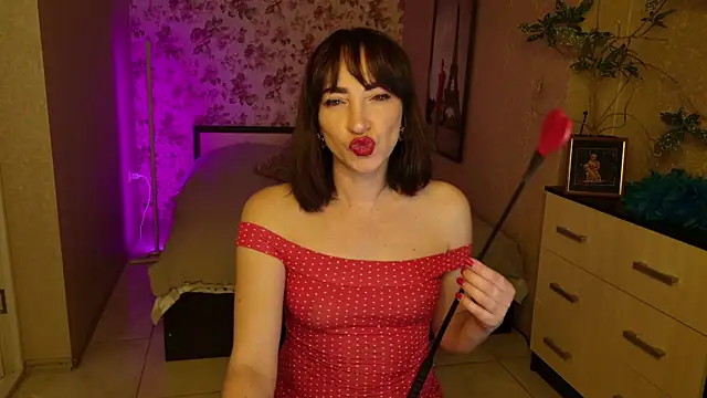 AnneHaddaway online show from May 2026 07:03:02 PM
