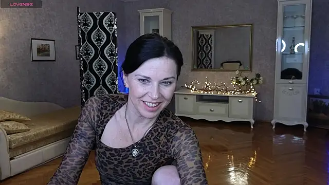 LinaJoy online show from April 2026 09:50:02 PM