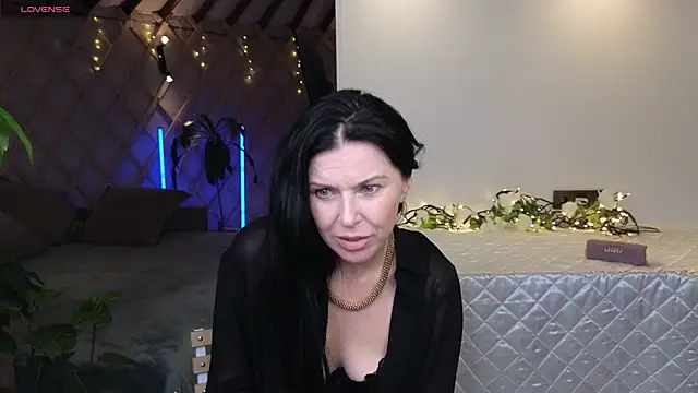 LinaJoy online show from June 2026 12:32:02 AM