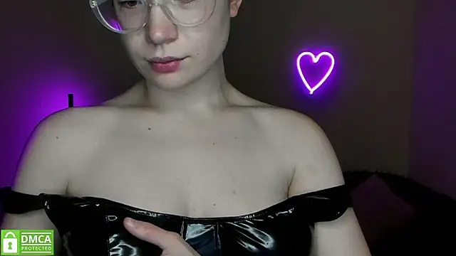 Snapshot of Alicia_redfollow chatting on March 2025 09:32:02 AM Alicia redfollow online show from March 2025 09:32:02 AM