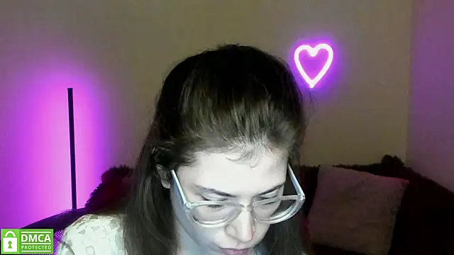 Snapshot of Alicia_redfollow chatting on February 2025 12:27:01 PM Alicia redfollow online show from February 2025 12:27:01 PM