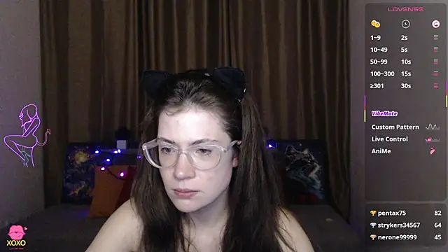Snapshot of Alicia_redfollow chatting on March 2025 12:32:01 AM Alicia redfollow online show from March 2025 12:32:01 AM