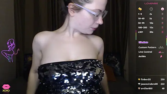 Snapshot of Alicia_redfollow chatting on March 2025 06:49:01 AM Alicia redfollow online show from March 2025 06:49:01 AM