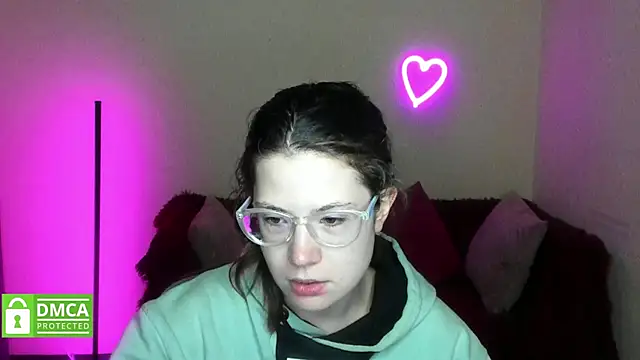 Alicia redfollow online show from October 2025 12:15:02 PM