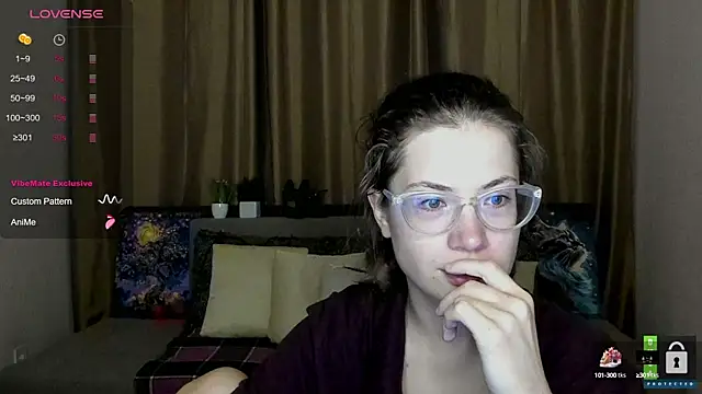 Snapshot of Alicia_redfollow chatting on October 2025 11:11:02 AM Alicia redfollow online show from October 2025 11:11:02 AM
