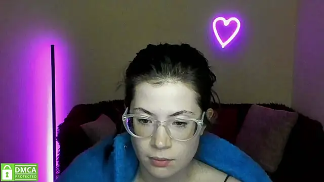 Snapshot of Alicia_redfollow chatting on March 2025 03:35:02 AM Alicia redfollow online show from March 2025 03:35:02 AM