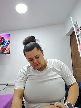 Miss balloonsmila online show from November 2025 11:16:01 PM