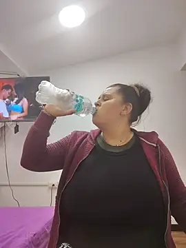 Miss balloonsmila online show from October 2025 02:21:01 AM