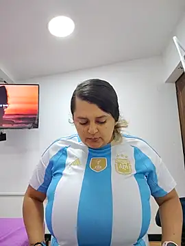 Miss balloonsmila online show from November 2025 03:29:02 AM