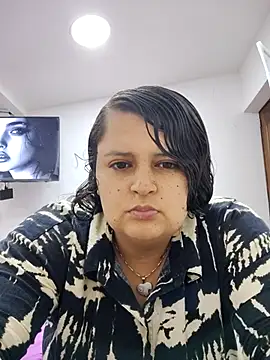 Miss balloonsmila online show from November 2025 04:05:01 AM