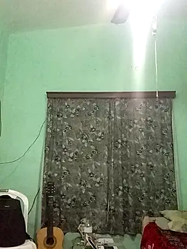 Snapshot of TOMYCOCKMILK chatting on December 2024 11:52:02 PM TOMYCOCKMILK online show from December 2024 11:52:02 PM