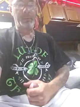 tileguyyy online show from September 2025 04:37:01 AM