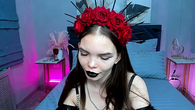 Curvy Dynamite  online show from October 2025 01:13:01 AM