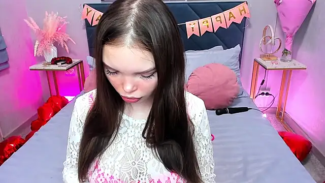 Curvy Dynamite  online show from March 2026 01:13:02 AM