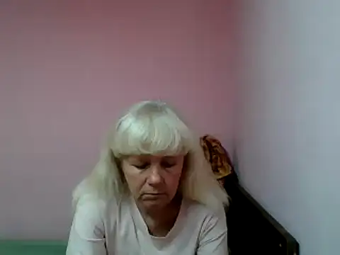 Snapshot of sakura_blonde chatting on March 2025 06:24:02 PM sakura blonde online show from March 2025 06:24:02 PM