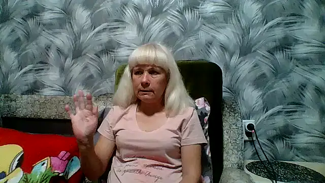 Snapshot of sakura_blonde chatting on October 2025 06:52:01 PM sakura blonde online show from October 2025 06:52:01 PM