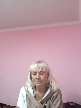 Snapshot of sakura_blonde chatting on September 2025 06:36:01 PM sakura blonde online show from September 2025 06:36:01 PM
