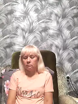 Snapshot of sakura_blonde chatting on October 2025 07:54:01 AM sakura blonde online show from October 2025 07:54:01 AM