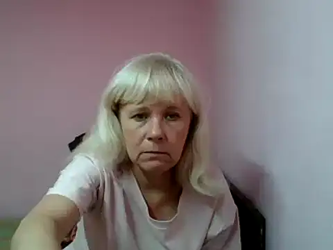 Snapshot of sakura_blonde chatting on March 2025 02:44:02 PM sakura blonde online show from March 2025 02:44:02 PM