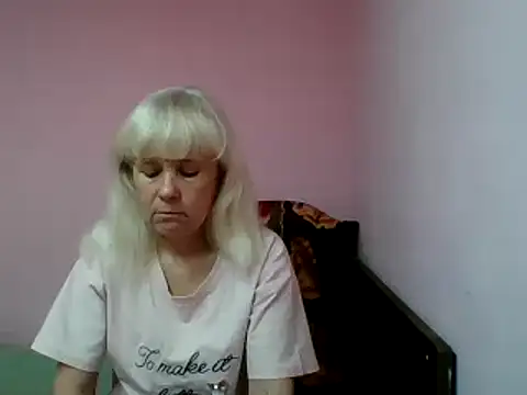 Snapshot of sakura_blonde chatting on March 2025 01:06:02 PM sakura blonde online show from March 2025 01:06:02 PM