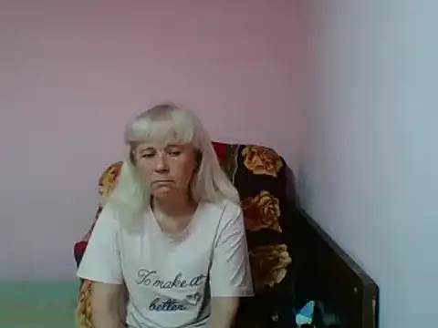 Snapshot of sakura_blonde chatting on March 2025 09:05:02 PM sakura blonde online show from March 2025 09:05:02 PM