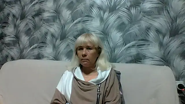 Snapshot of sakura_blonde chatting on September 2025 05:35:01 AM sakura blonde online show from September 2025 05:35:01 AM