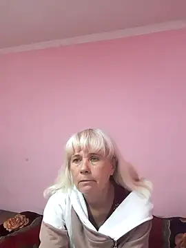 Snapshot of sakura_blonde chatting on September 2025 09:55:01 PM sakura blonde online show from September 2025 09:55:01 PM