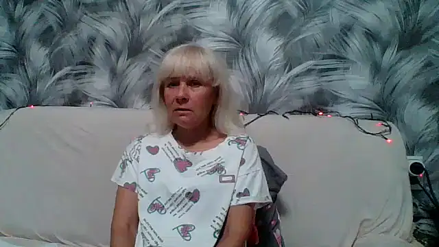Snapshot of sakura_blonde chatting on October 2025 09:44:01 AM sakura blonde online show from October 2025 09:44:01 AM