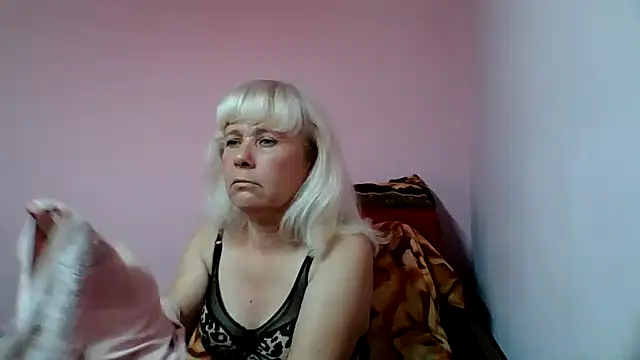 sakura blonde online show from December 2025 03:51:01 AM