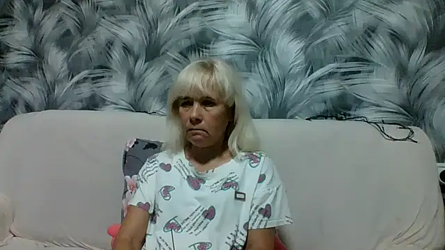 Snapshot of sakura_blonde chatting on October 2025 07:32:01 AM sakura blonde online show from October 2025 07:32:01 AM