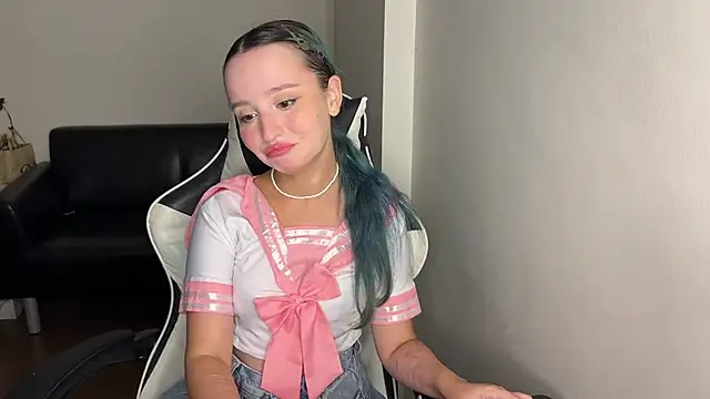 bumble bee online show from March 2025 07:34:02 PM