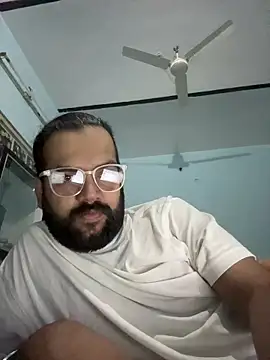 Arsh Loves Luv online show from December 2025 10:59:01 PM