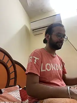 Arsh Loves Luv online show from December 2024 09:09:02 AM