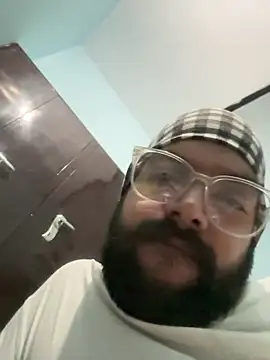 Arsh Loves Luv online show from December 2025 12:48:01 AM