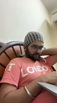 Arsh Loves Luv online show from December 2024 03:37:01 PM