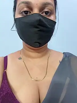 Snapshot of Akhi_Akshaya chatting on February 2025 05:09:02 PM Akhi Akshaya online show from February 2025 05:09:02 PM