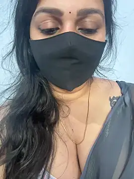 Snapshot of Akhi_Akshaya chatting on February 2025 10:22:02 PM Akhi Akshaya online show from February 2025 10:22:02 PM