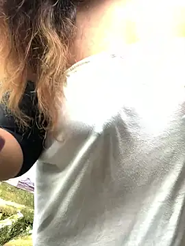 Snapshot of blackrose02 chatting on February 2026 11:21:01 AM blackrose02 online show from February 2026 11:21:01 AM