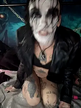 MommyMisfit online show from October 2025 01:46:02 AM