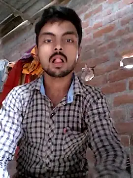 Snapshot of Suraj223kumar chatting on September 2025 05:28:01 AM Suraj223kumar online show from September 2025 05:28:01 AM
