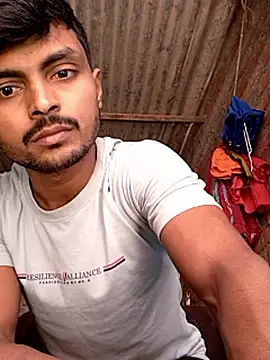 Snapshot of Suraj223kumar chatting on October 2025 04:14:01 AM Suraj223kumar online show from October 2025 04:14:01 AM