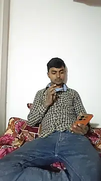 Snapshot of Suraj223kumar chatting on December 2025 03:27:02 AM Suraj223kumar online show from December 2025 03:27:02 AM