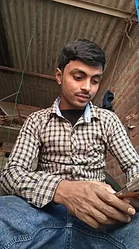 Snapshot of Suraj223kumar chatting on December 2025 04:03:01 AM Suraj223kumar online show from December 2025 04:03:01 AM