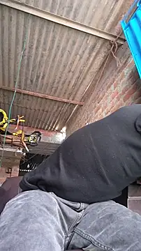 Snapshot of Suraj223kumar chatting on November 2025 04:27:01 AM Suraj223kumar online show from November 2025 04:27:01 AM